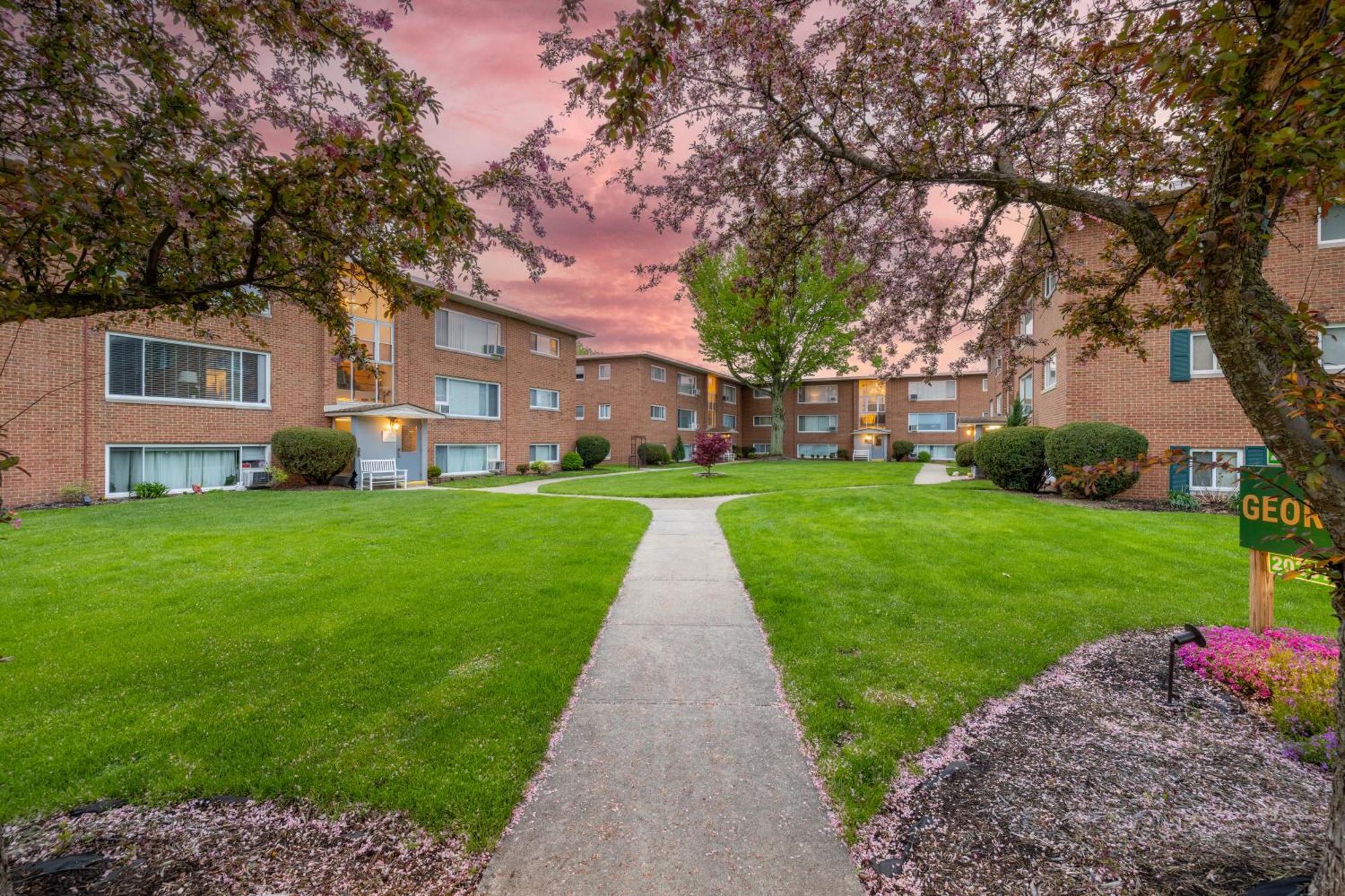 Georgetown Villas 1-1B Close To Cleveland Airport And The Rocky River Valley Fairview Park Екстер'єр фото